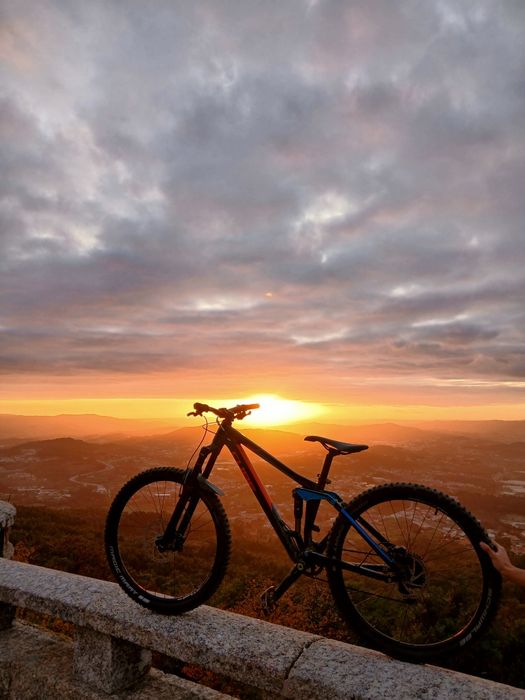 Bicicleta Enduro Cube stereo 160