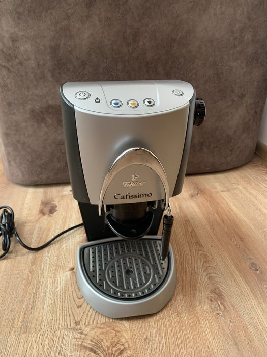 Капсульна кавоварка Tchibo Cafissimo