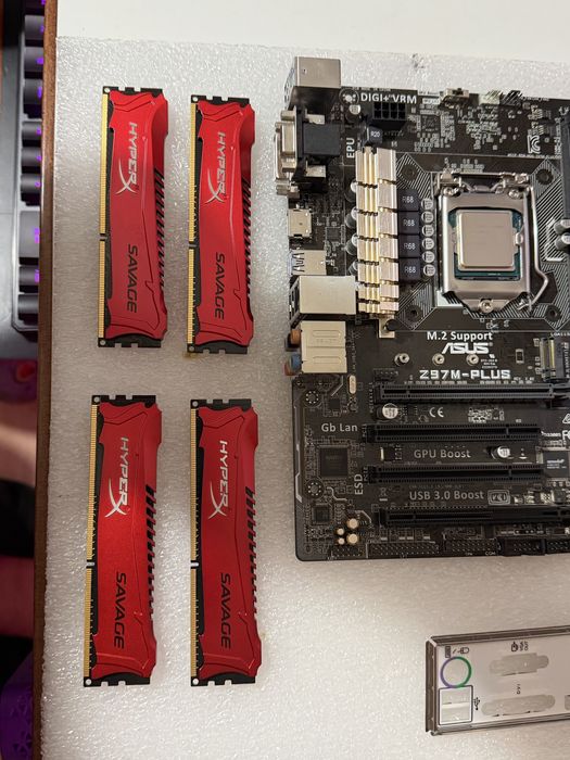 Motherboard Z97M plus