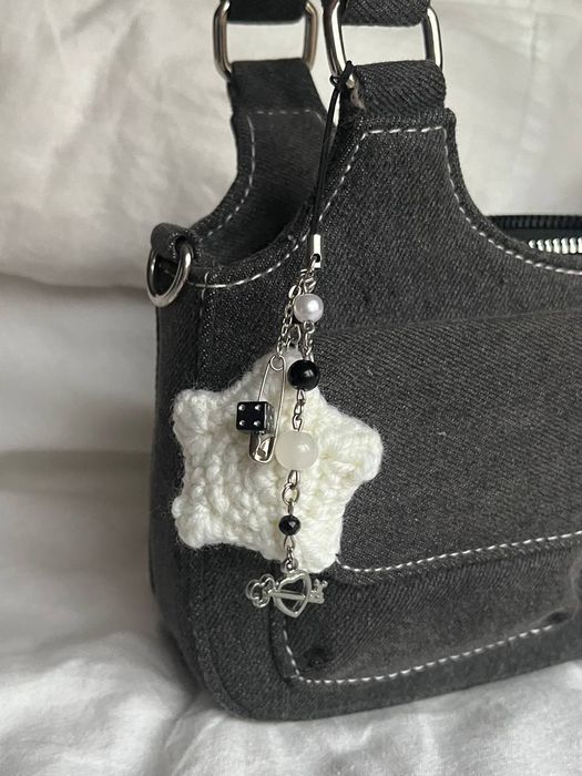 Брелоки в'язані на сумку, ключі, телефон, чехол