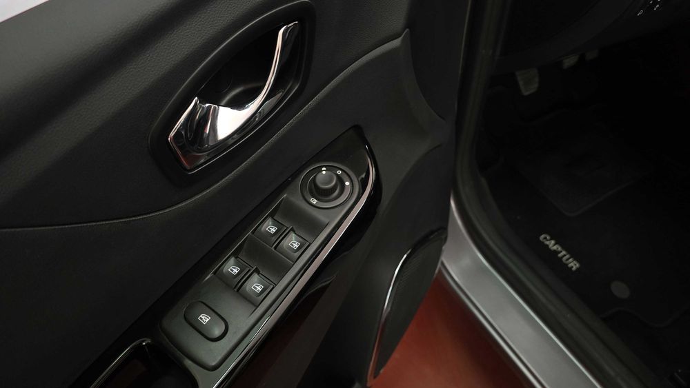 Renault Captur — fotografia 7