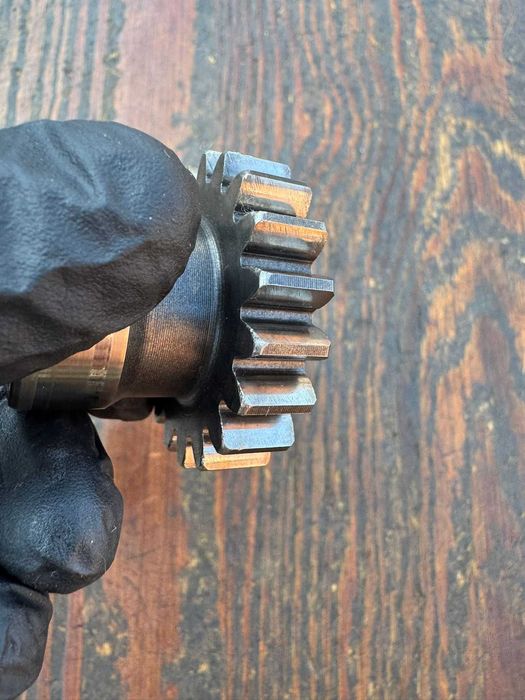 zebatka tryb walu napedu kosza kosz wal Suzuki rmz 250 r 10-23