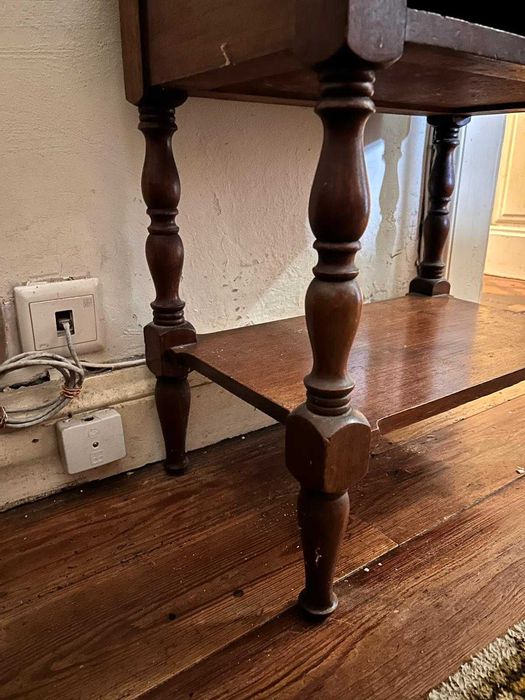 Pequena mesa de apoio/Mesa de telefone com gaveta e prateleira inferior (1950 - 1970)