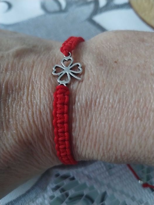 Bransoletka z koniczynką