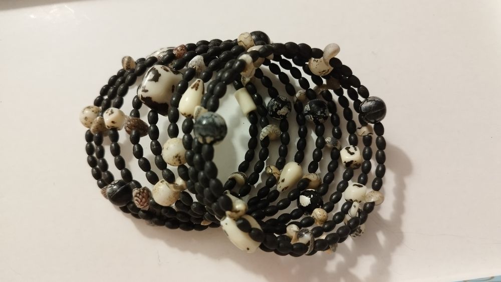 Pulseiras em caracol