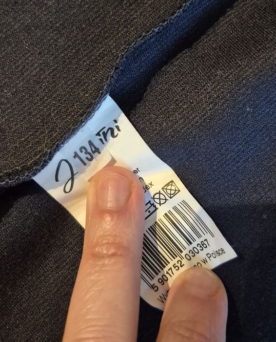 Komplet stroj galowy dla dziewczynki 134 r