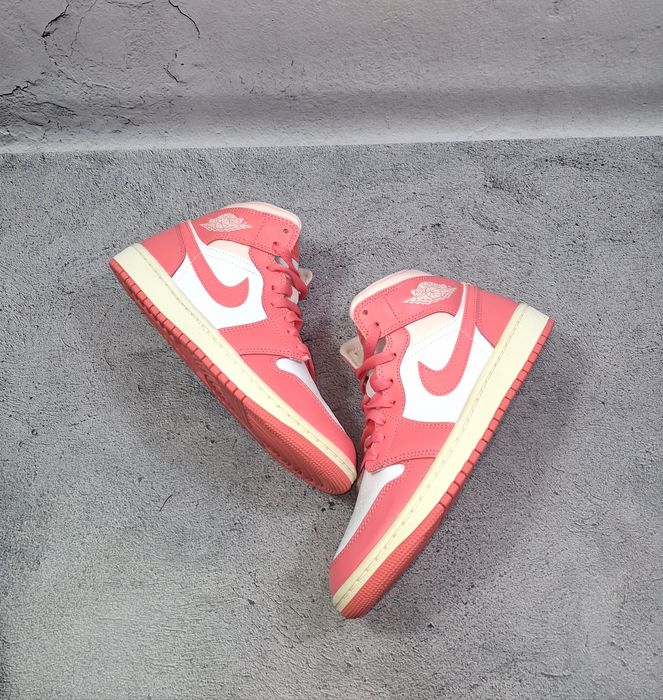 Кроссовки Air Jordan 1 женские баскетбольные кожаные Dunk  4