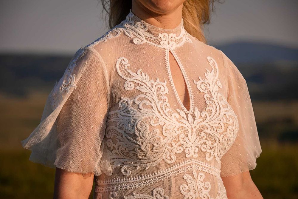 Suknia ślubna boho/rustykalna Ecru