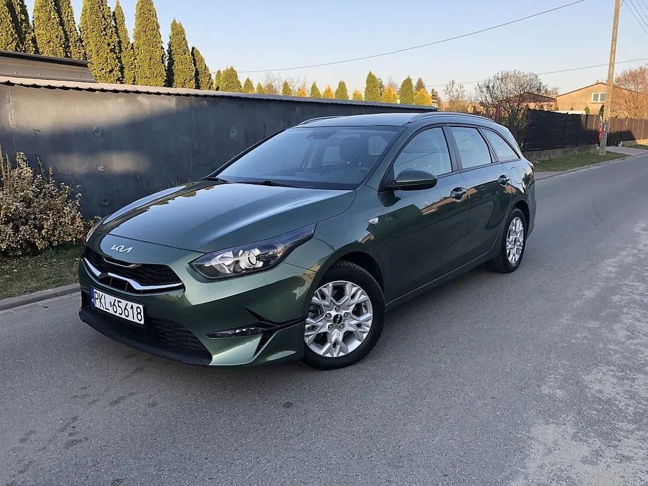 Kia Ceed LIFT 1.5b 160 KM Podgrzewane Fotele + Kierownica LED NAVI Parktorniki