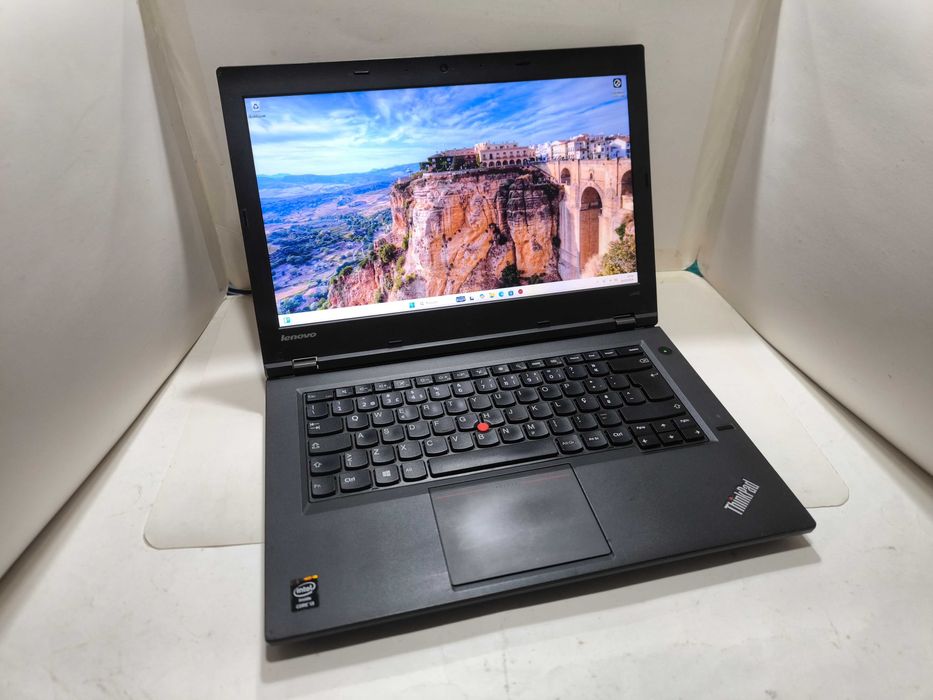 Lenovo ThinkPad L440 i3 ssd 128GB 8GB ram