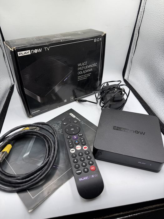 Dekoder Play Now TV Box, Sagemcom, Komplet