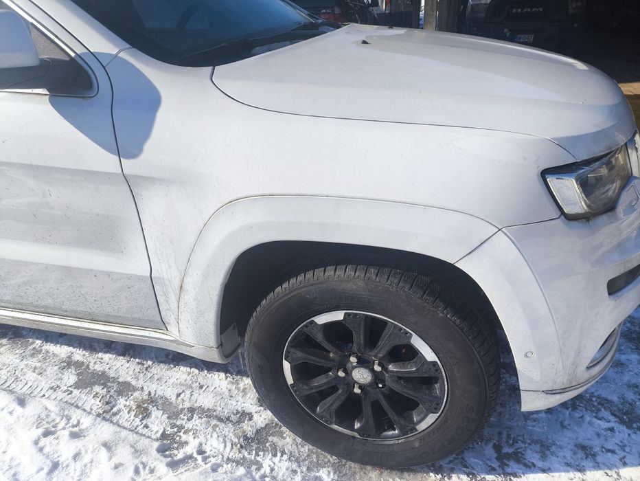 Błotnik przedni prawy biały PWD Jeep grand Cherokee WK2 Lift