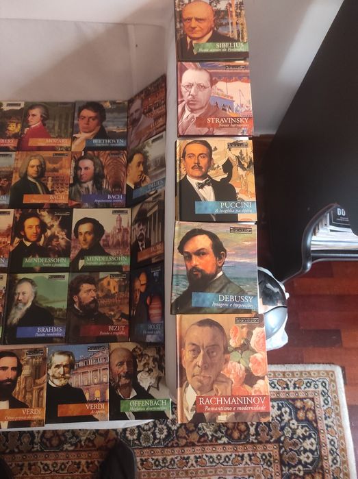 Vendo CDs antigos de música clássica