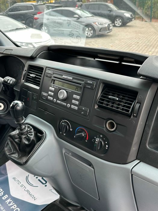 Продам  Ford Transit 2013 рік можлива розстрочка,кредит,обмін!