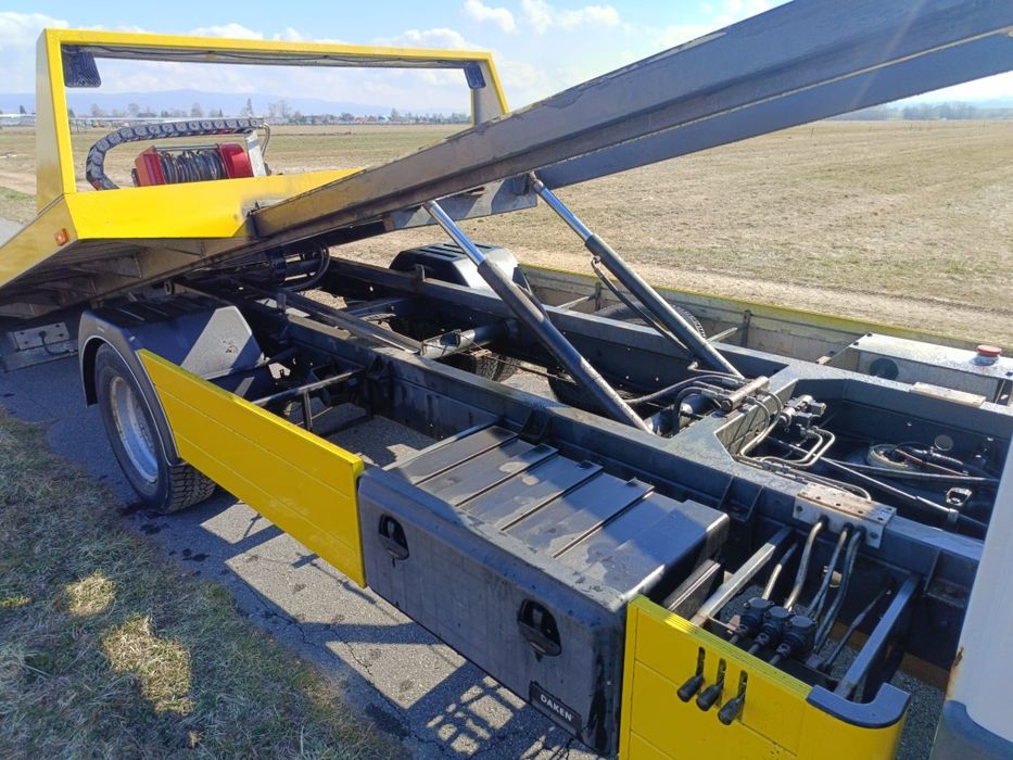 Iveco Daily Auto laweta Płyta