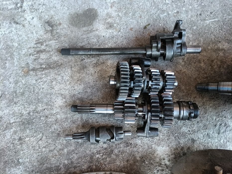 Коробка передач КПП Иж планета 4.