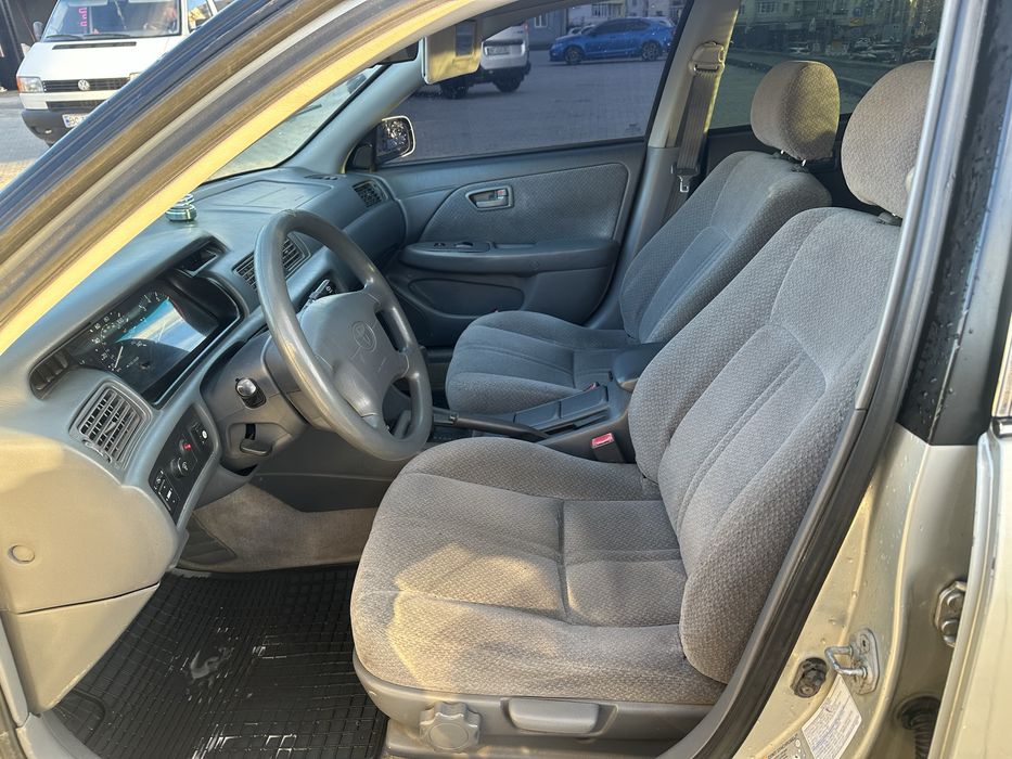 Продам Toyota Camry 20