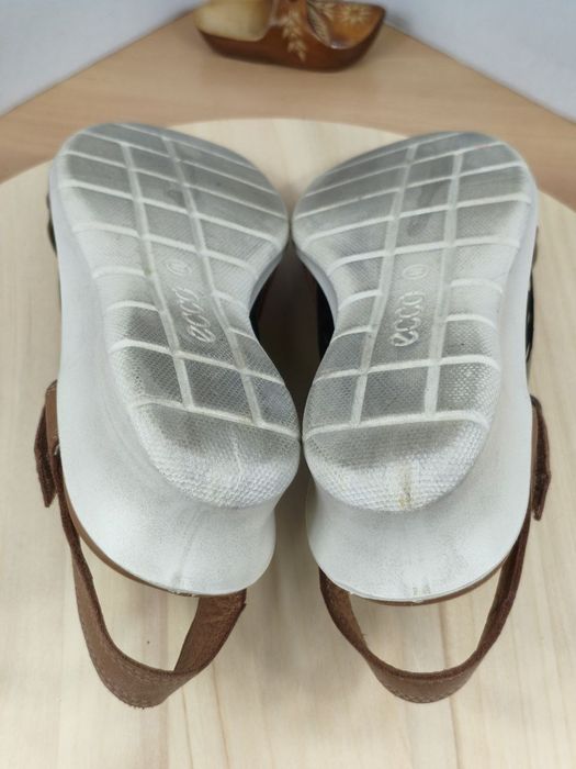 Sandały r.40 ECCO Felicia damskie skórzane na rzep