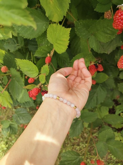 Bransoletka kwarc różowy zapięcie toggle serduszko