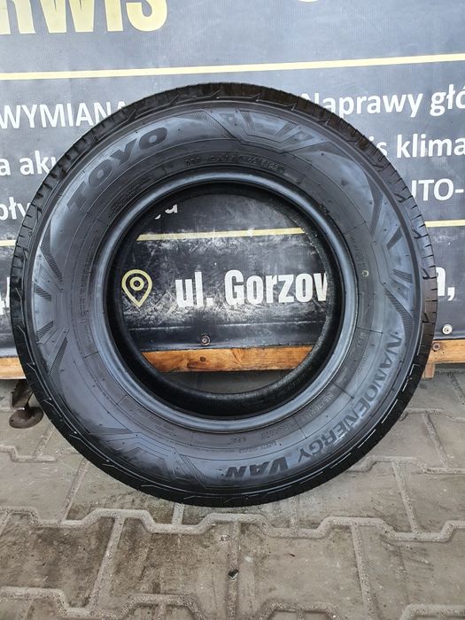 Opona letnia 215/70/16C Toyo NanoEnergy VAN