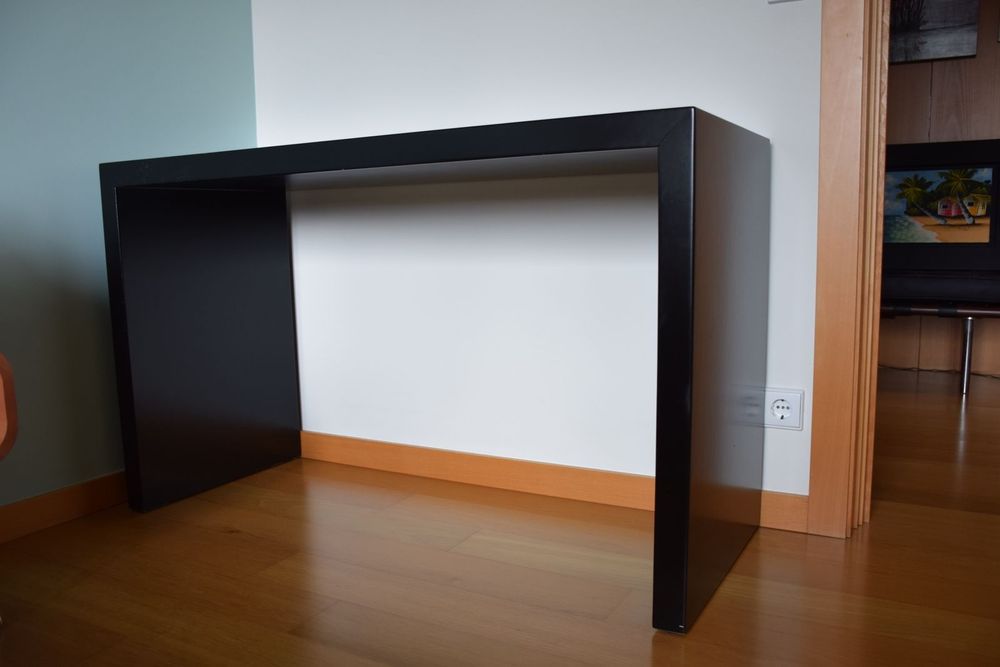 Secretaria preta 125x50x80