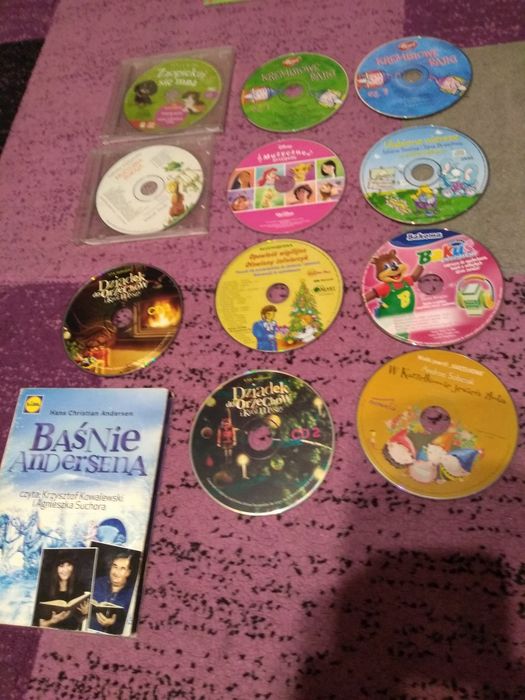 Bajki DVD, VCD, słuchowiska i gry na Pc duża paczka 55 sztuk