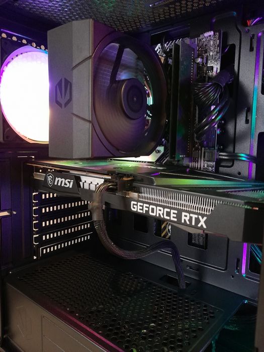 NVIDIA RTX 3060Ti i5 11400F 1Tb SSD 16Gb RAM Komputer PC Gamingowy