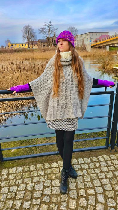 Rękawiczki mitenki szydełkowe – ciepłe, eleganckie, bez palców, kolory