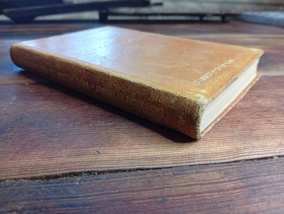 Livro antigo “Le Vade-Mecum du Médecin-Expert” – 1911