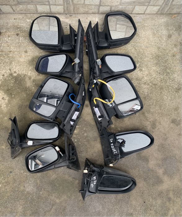 Дзеркала до різних автомобілів