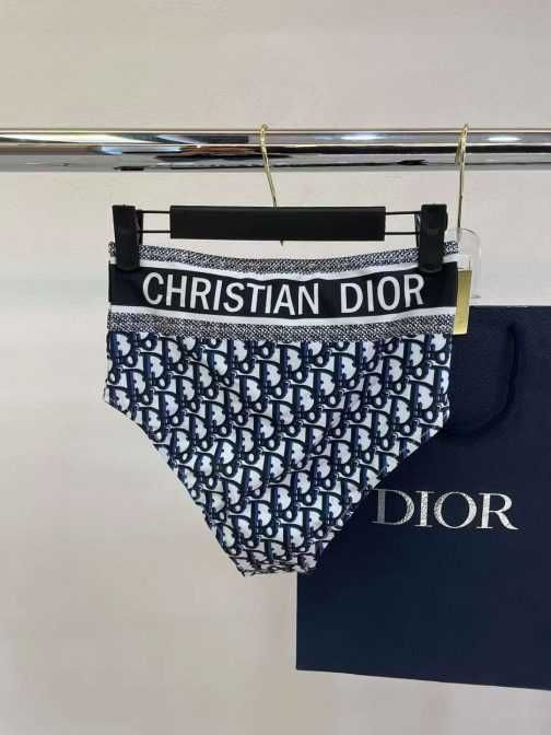 Damski strój kąpielowy  Cristiana Diora 114608