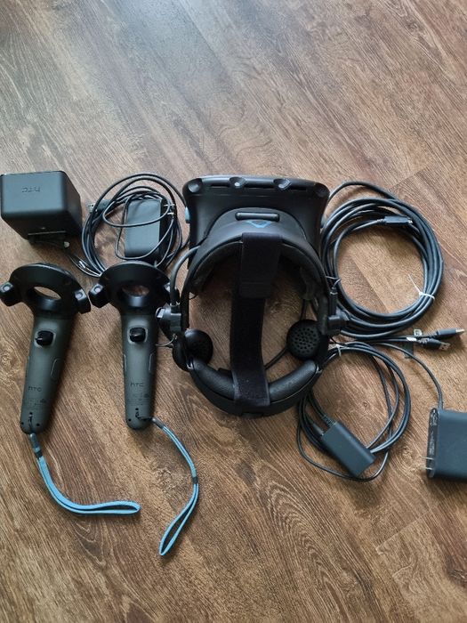 Окуляри віртуальної реальності HTC Vive Cosmos Elite Headset