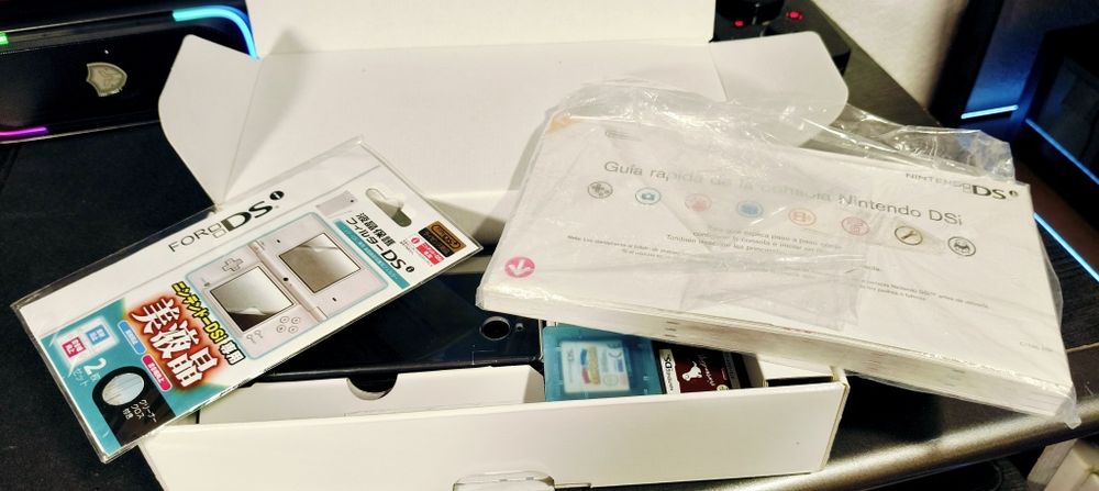 Nintendo DSi Black