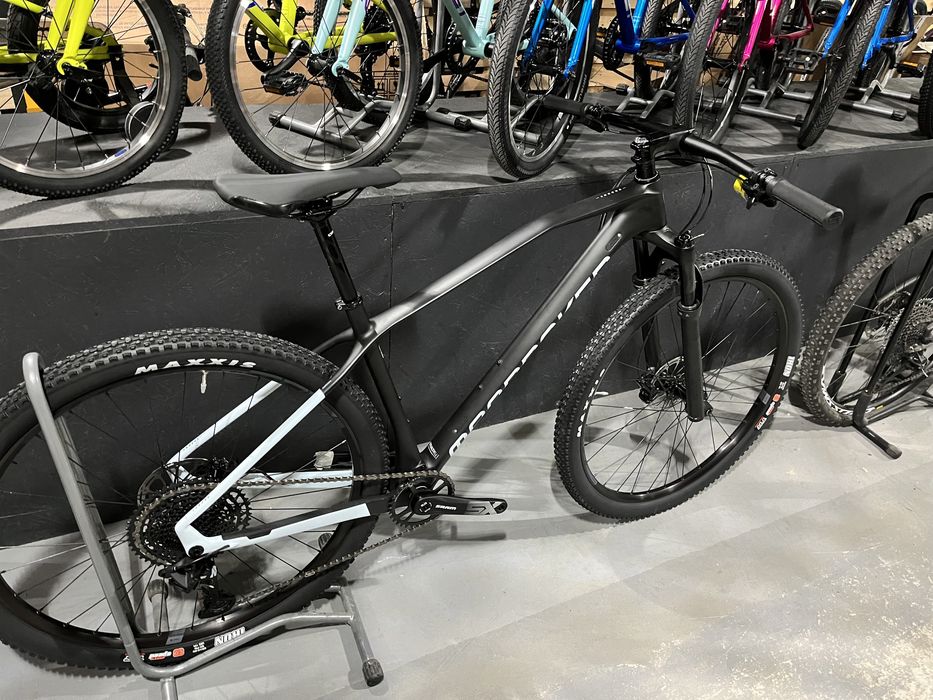 Super Mtb 29 Mondraker Chrono R carbon super cena