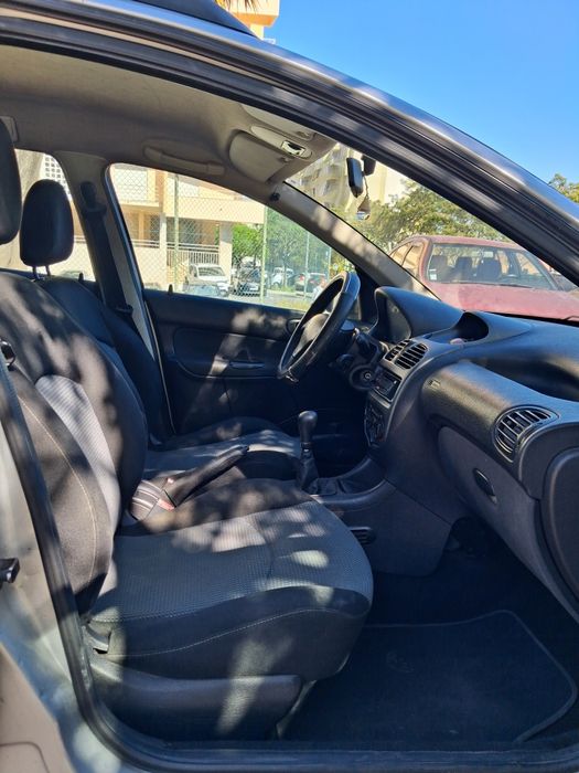 Peugeot 206 Sw 1.1i+AC 2003