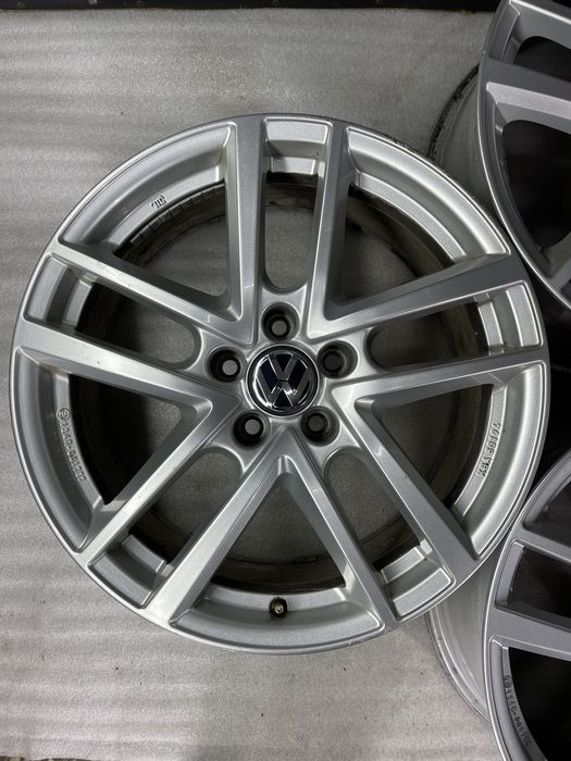 Диски R18 5x112 Et44 8J. Volkswagen Passat Jetta NMS CC Arteon Golf