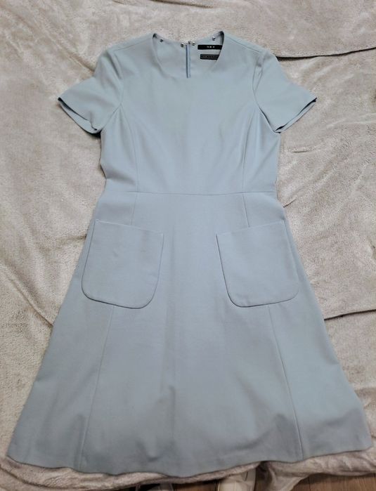 Сукня плаття блакитна приталена А-силует з коміром бренду SET р. S 36