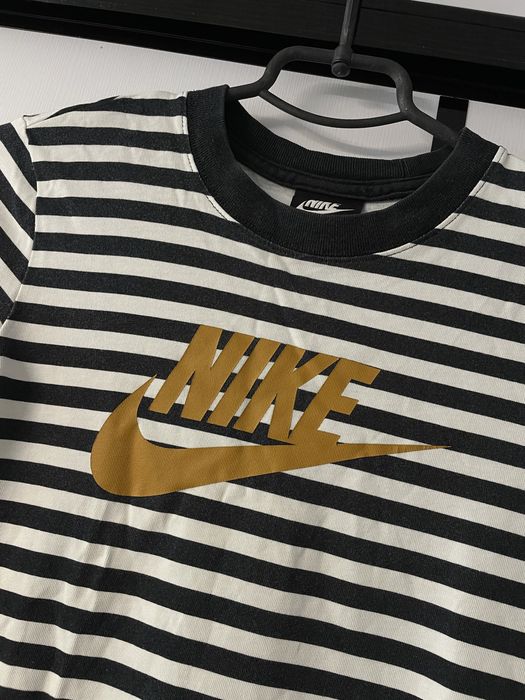Футболка Nike