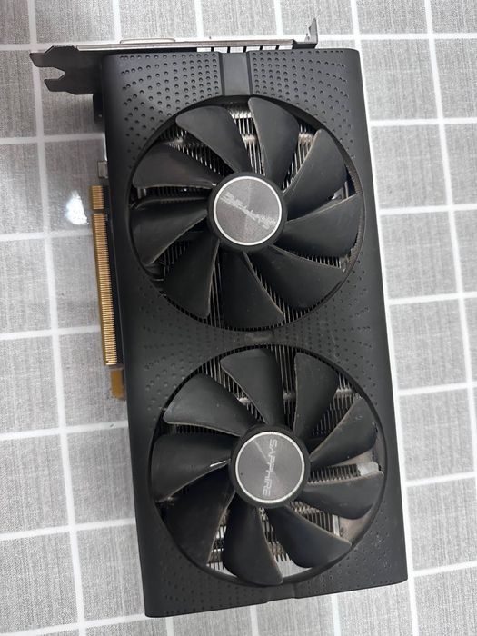 Видеокарта saphire pulse RX 580 8gb