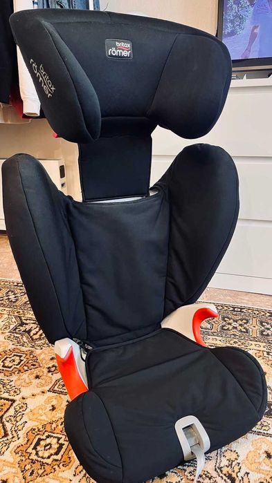 Продам автокрісло Britax Romer