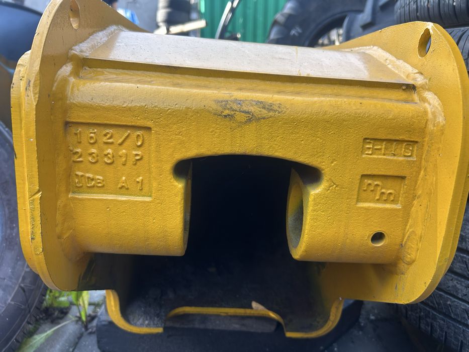 Maszt zewnetrzny JCB 541-70 jak nowy