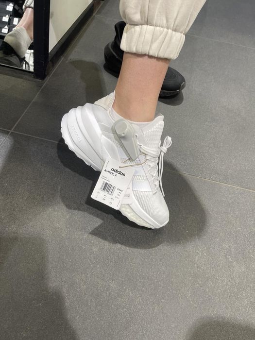 Кросівки adidas оригінал