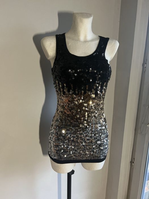 Luksusowy top z cekinami