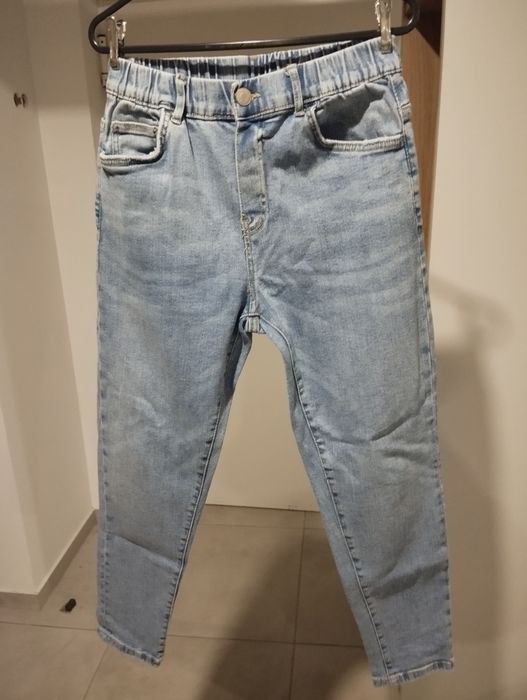 Várias peças de roupa rapaz