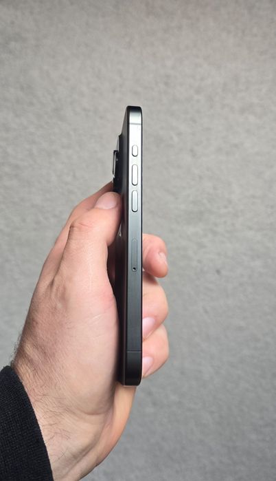 iPhone 15 Pro 256Gb Black 100% батарея