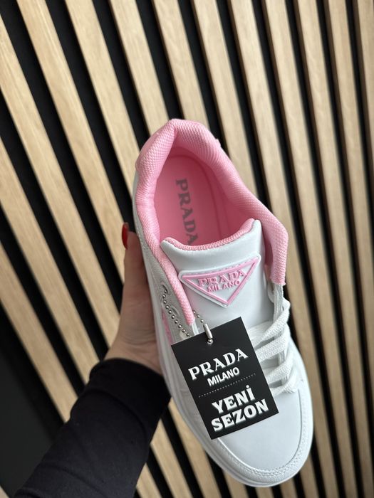 Buty damskie prada 37