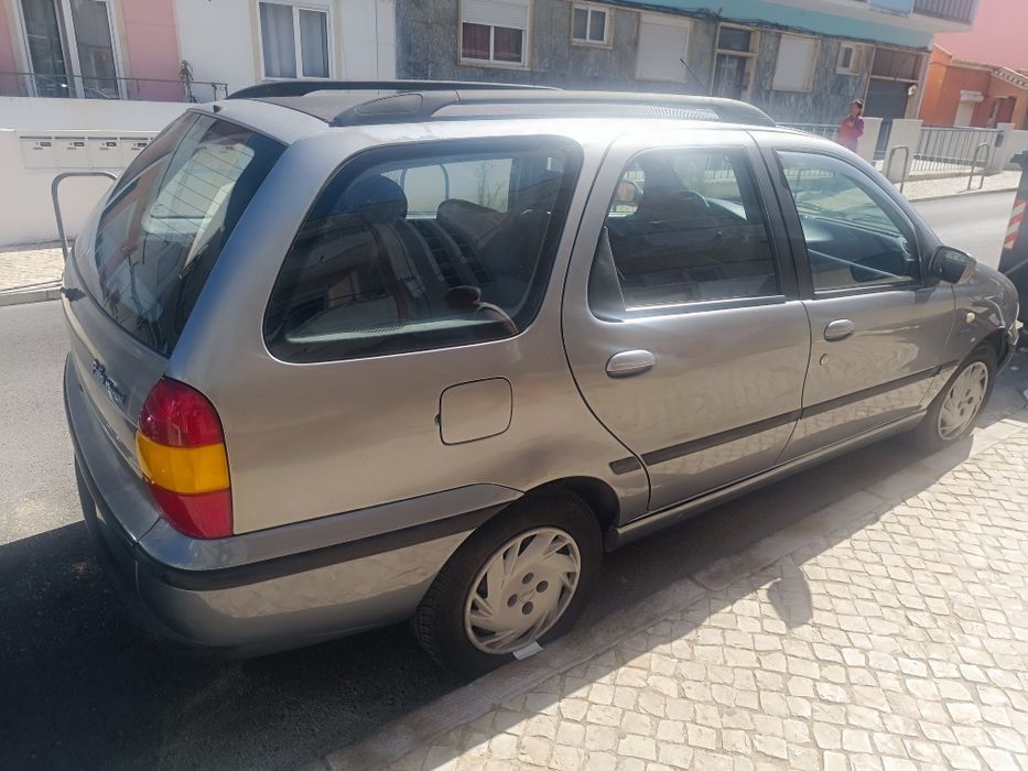 Carro Fiat pálio