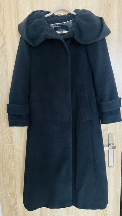 Wełniany płaszcz