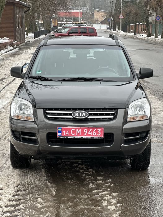 Kia  Sportage (рідна фарба та пробіг)
