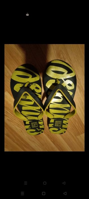 Japonki męskie firmy Reserved